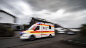 Waldshut-Tiengen: Motorradfahrer stirbt nach Zusammenstoß mit Zugmaschine